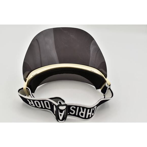 Christian Dior  Mirrored DiorClub1 Sun Visor Silver Pre-Owned As Is - Picture 11 of 12
